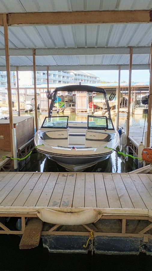 B Lakefront! Remodeled, Boat Slip, Patio Views, Pool, Boat Ramp, Wifi Osage Beach Exteriér fotografie