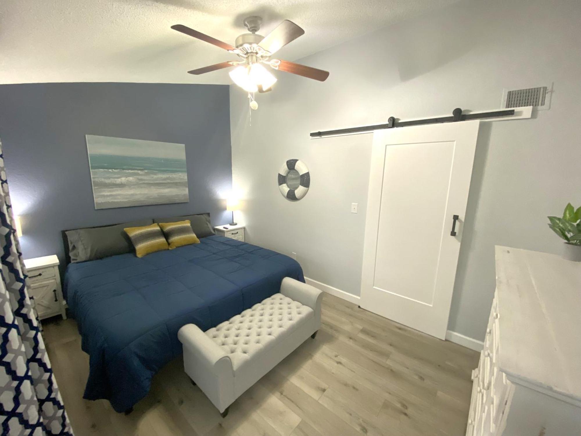B Lakefront! Remodeled, Boat Slip, Patio Views, Pool, Boat Ramp, Wifi Osage Beach Exteriér fotografie