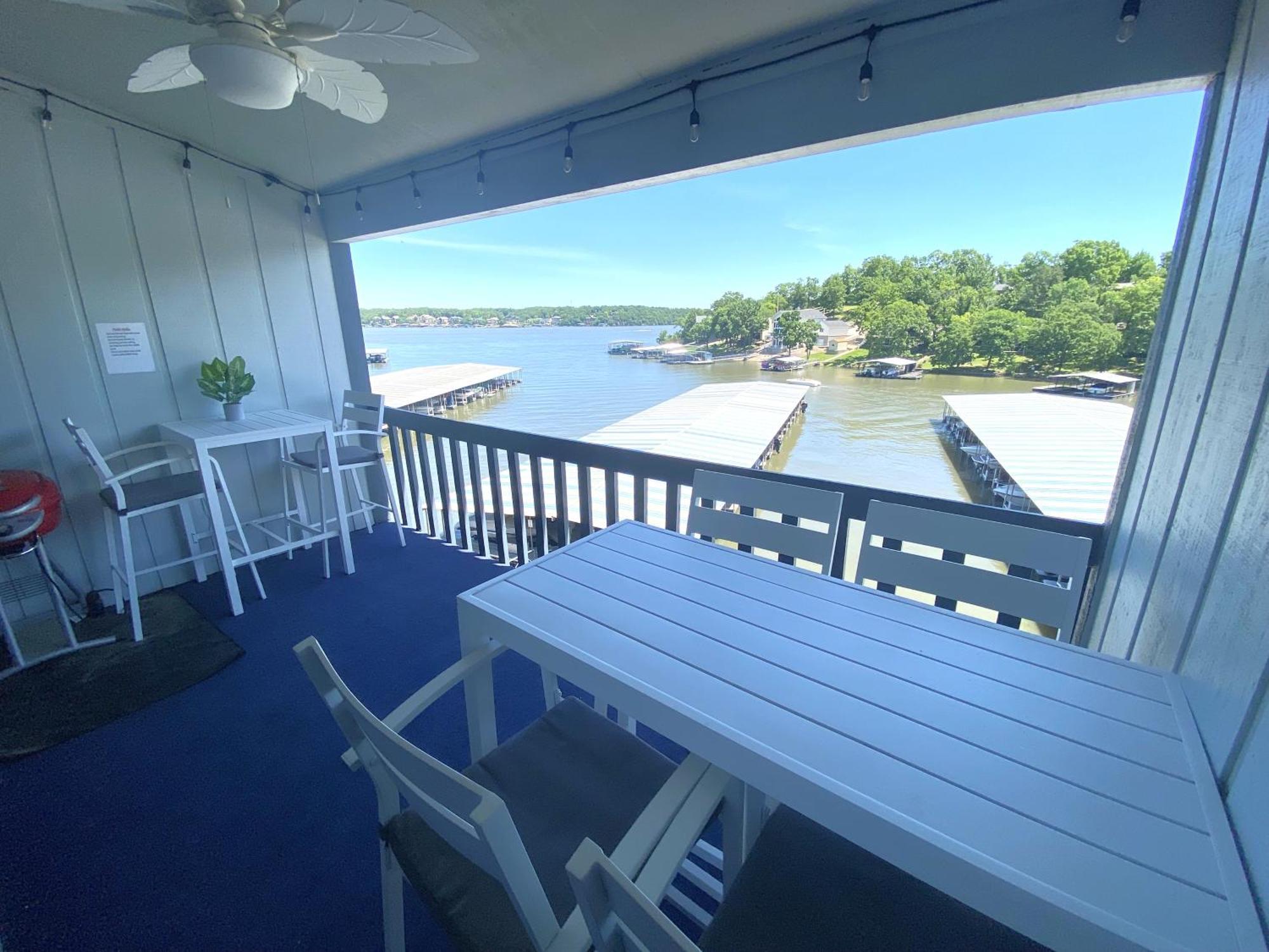 B Lakefront! Remodeled, Boat Slip, Patio Views, Pool, Boat Ramp, Wifi Osage Beach Exteriér fotografie
